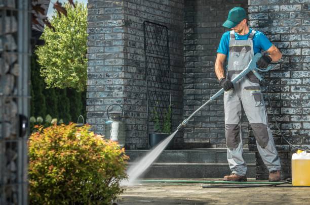 Best Oil Spill Cleanup  in Neillsville, WI